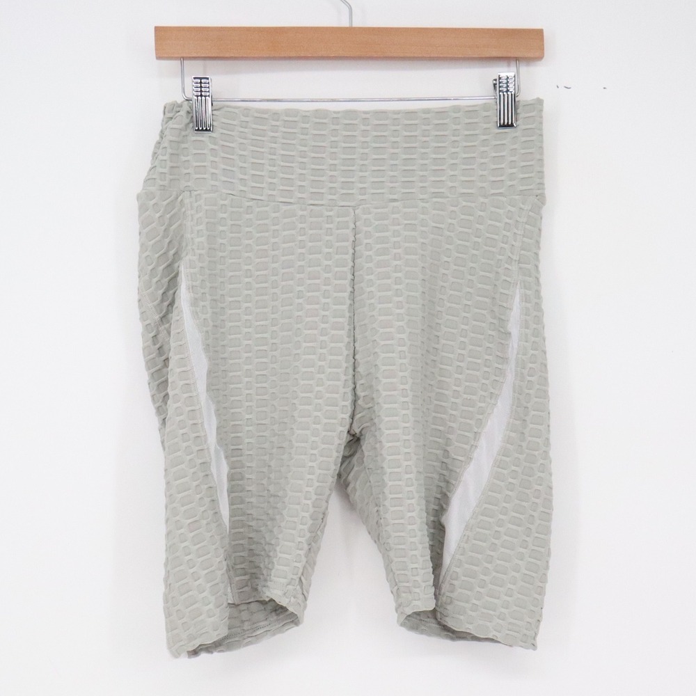 Unbranded Shorts Womens M Biker Sage Green Honeycomb Scrunch Butt Excellent